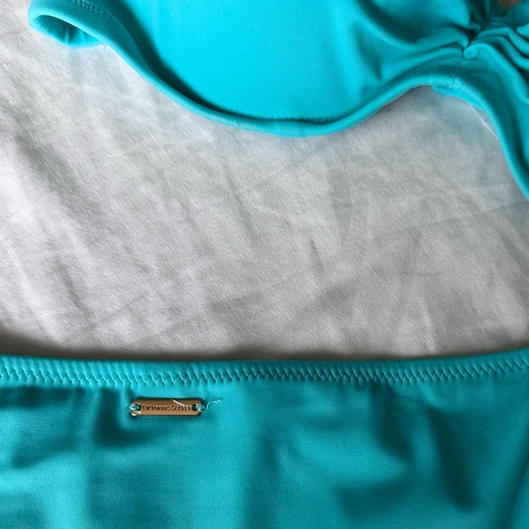 Victoria’s Secret 3 piece padded strapless bikini with tie side bottoms Medium - Picture 6 of 7